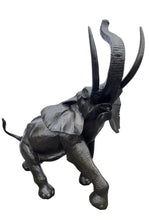 Load image into Gallery viewer, Elephant Monumental