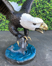 Load image into Gallery viewer, Nardini Eagle Monumental