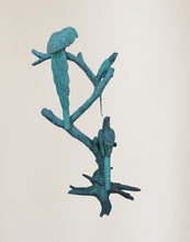 Load image into Gallery viewer, Monumental Family Parrots