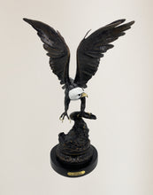Load image into Gallery viewer, Bald Eagle by Jules Moigniez