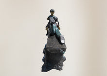 Load image into Gallery viewer, Monumental Reading Time