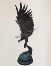 Load image into Gallery viewer, Monumental Eagle
